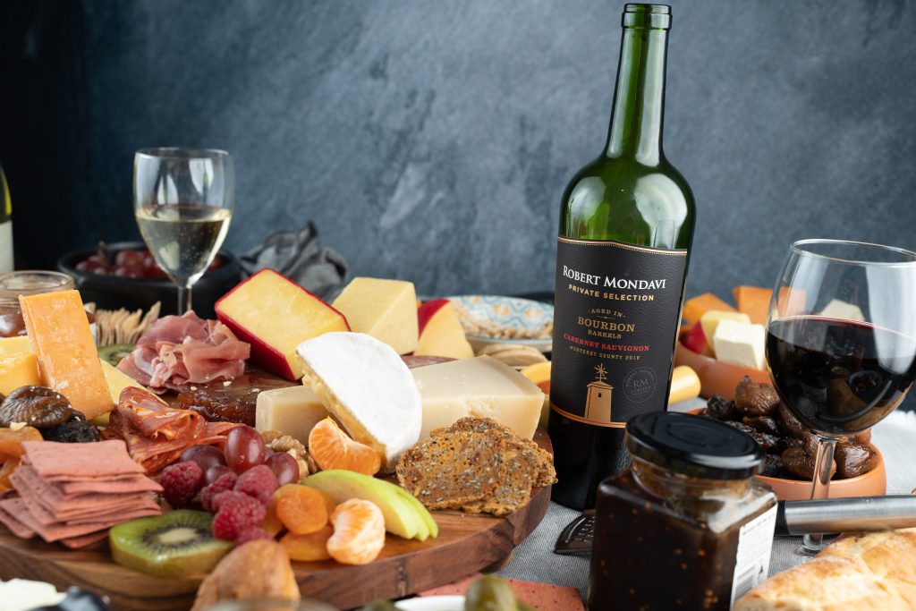 wine and cheese pairing